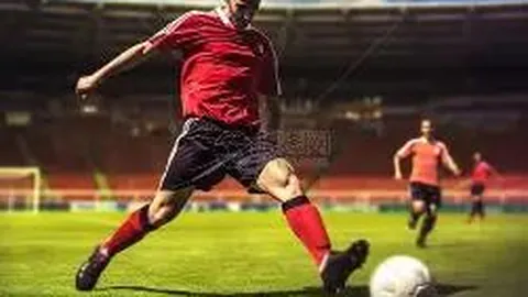 NBA激战正酣：昨日三强争霸，快船黄蜂巅峰对决，攻防较量谁将笑到最后？